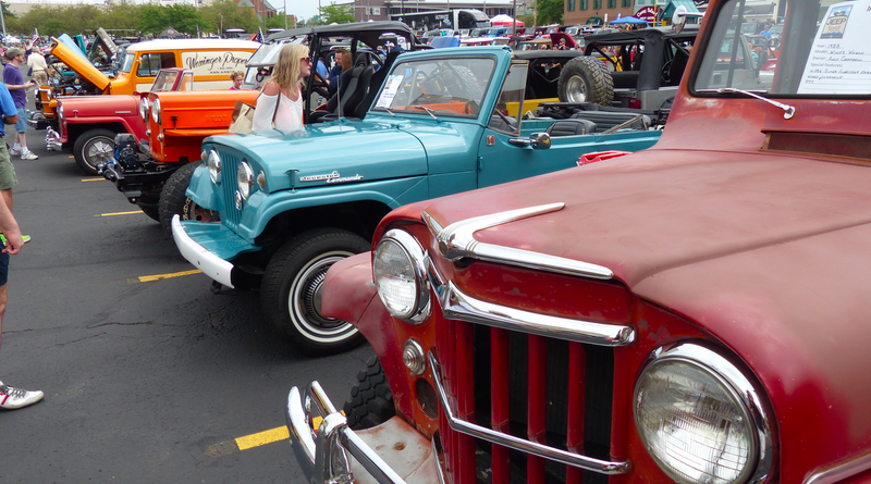 Illustration for article titled Bask In The Explosion Of Jeepness At The Toledo Jeep Festival